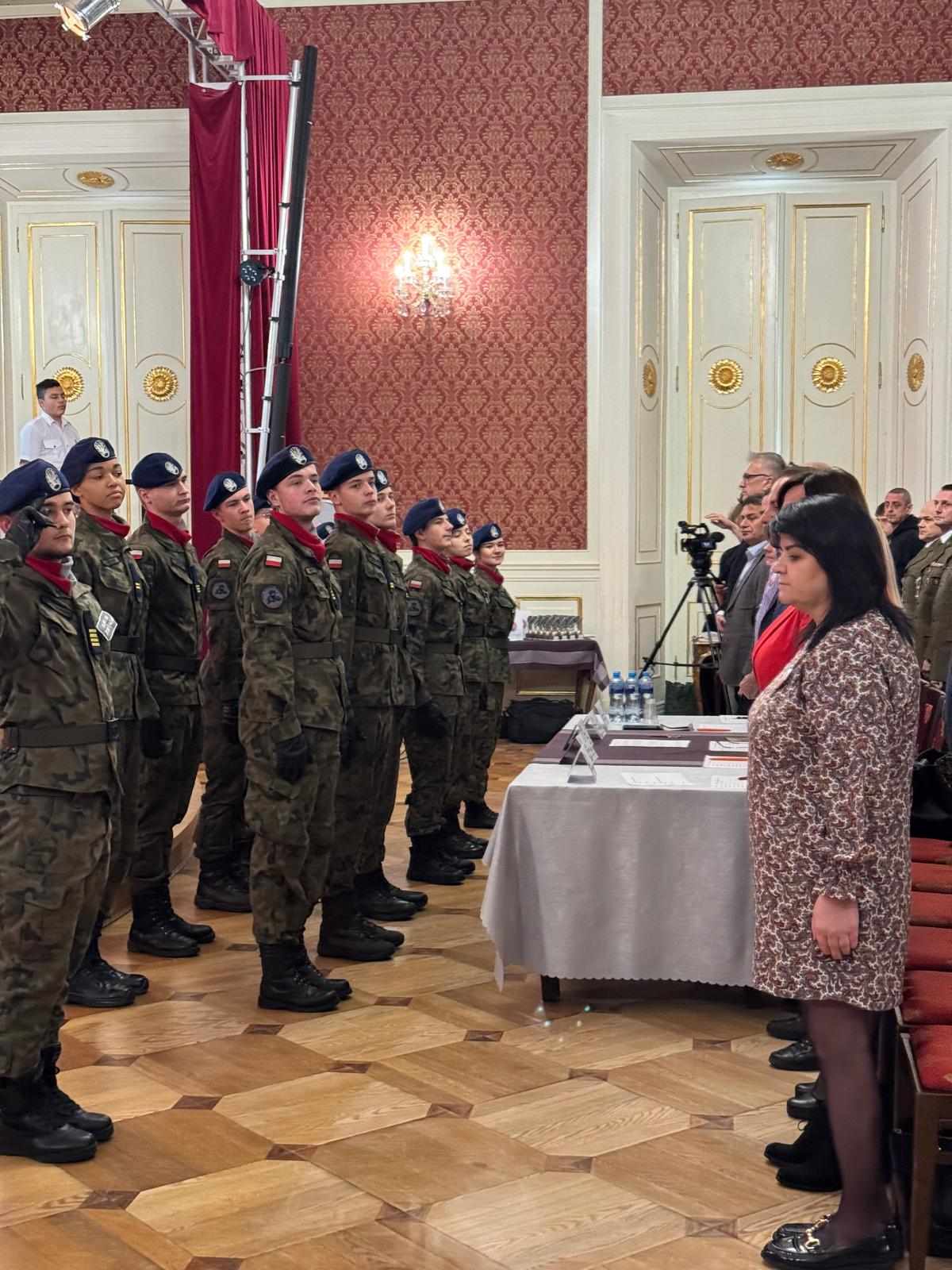 Międzyszkolny Konkurs Pieśni i Piosenki Patriotycznej "Mam serce biało-czerwone" - zdjęcie 9