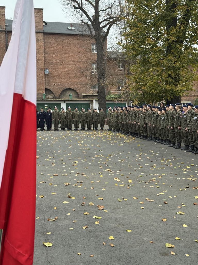 "Szkoła do hymnu" 2024- zdjęcie 3