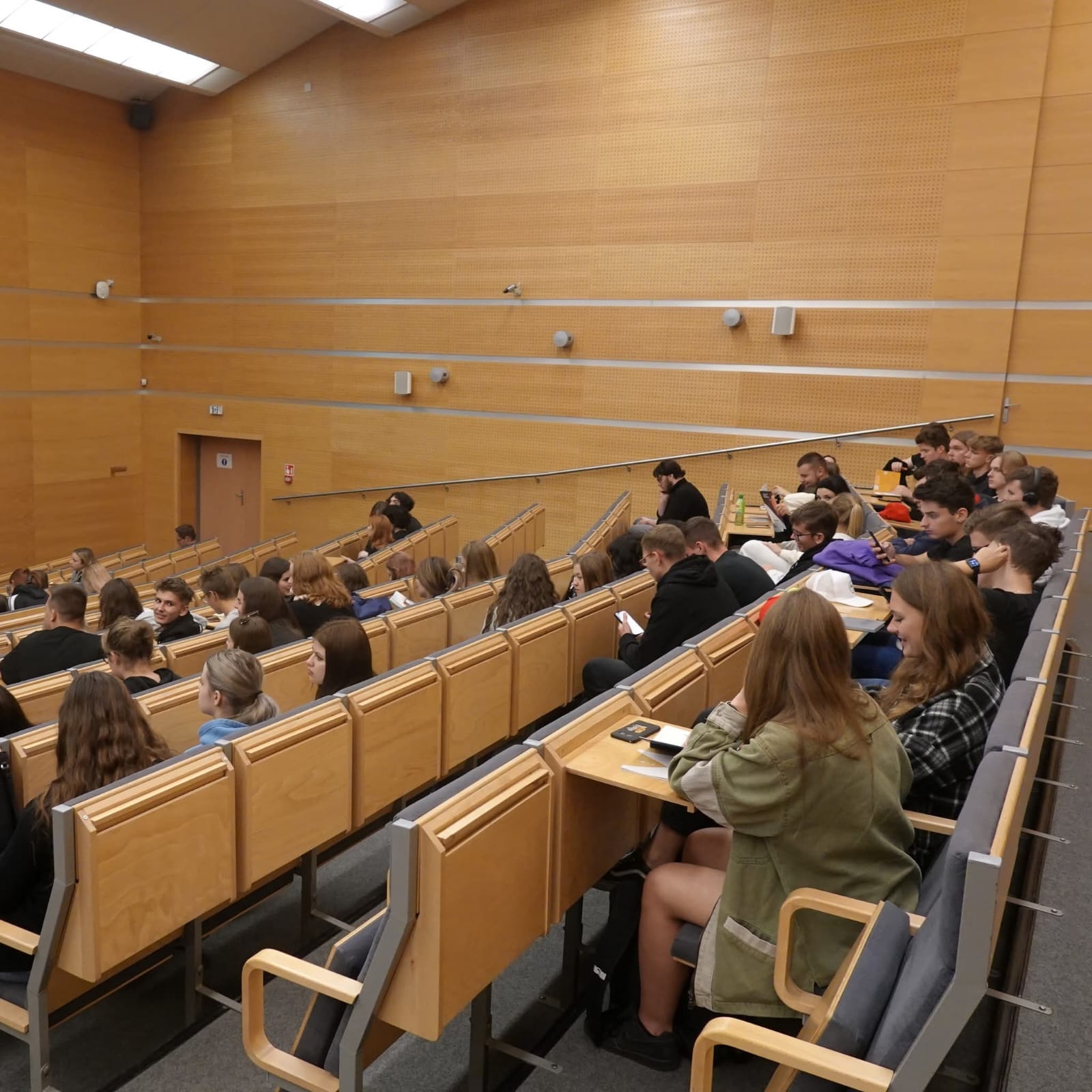 Wrocławski Salon Maturzystów Perspektywy 2025 - zdjęcie 7