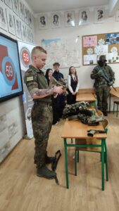 Wizyta w SP3 i SP4 w ramach promocji - zdjęcie 17