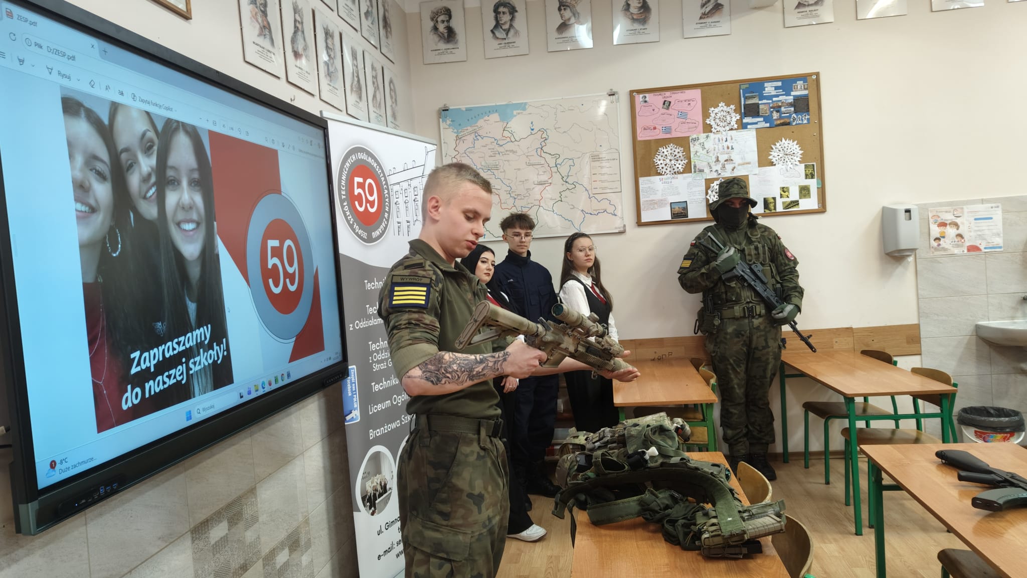 Wizyta w SP3 i SP4 w ramach promocji  - zdjęcie 22