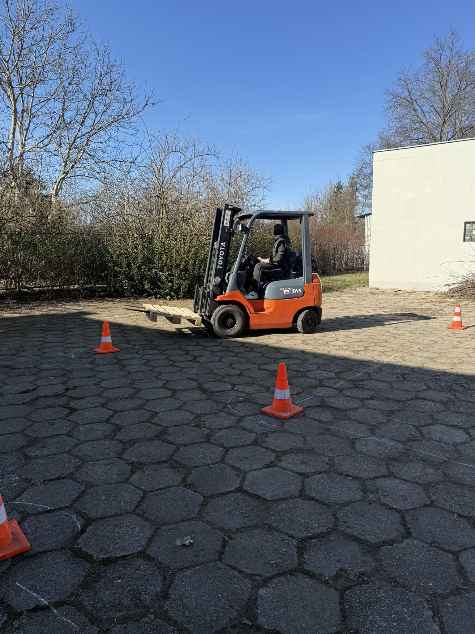 PRZYSZŁOŚĆ W RĘKACH NASZYCH UCZNIÓW!  - zdjęcie 8