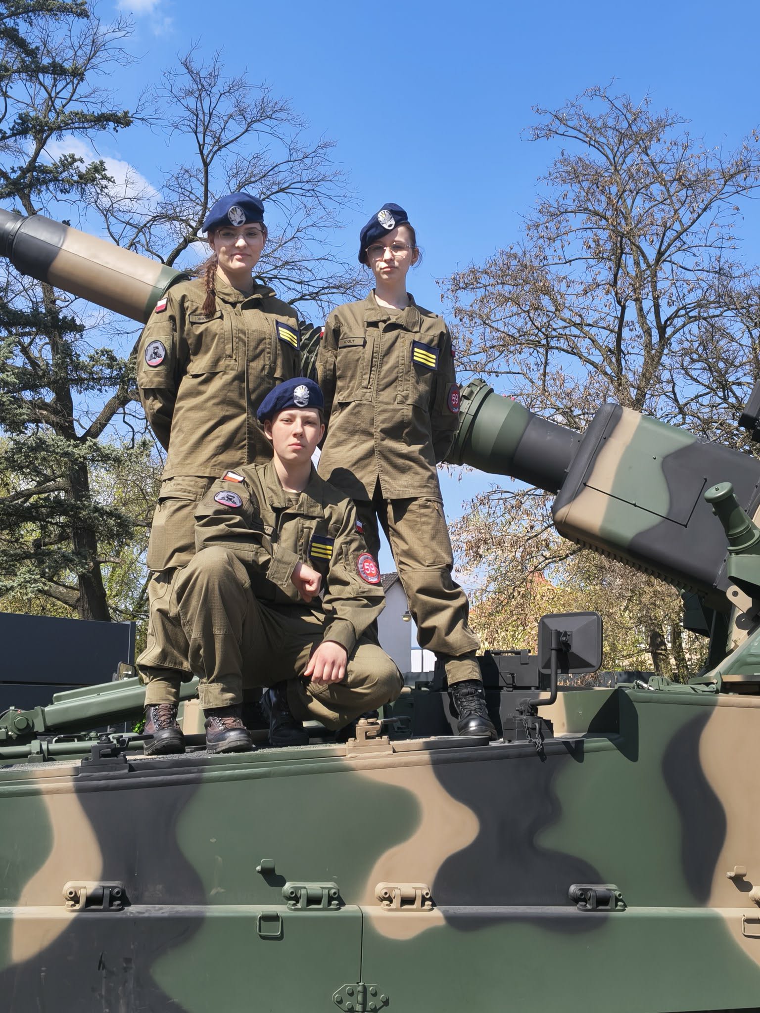Udział uczniów klasy 3TLWB w Wojskowych Targach Służby i Pracy - zdjęcie 2