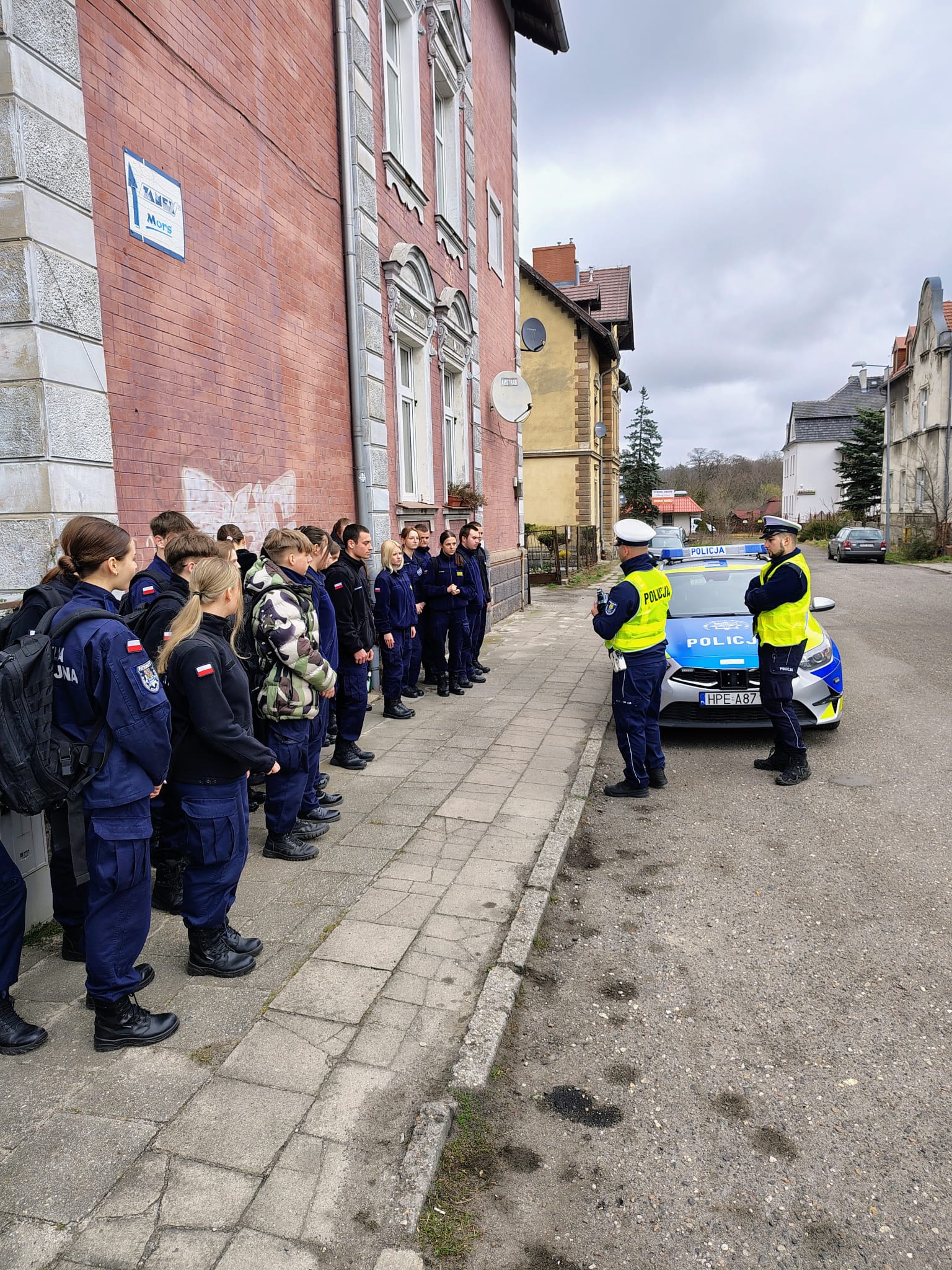 Z "wizytą" u "drogówki"  - zdjęcie 3