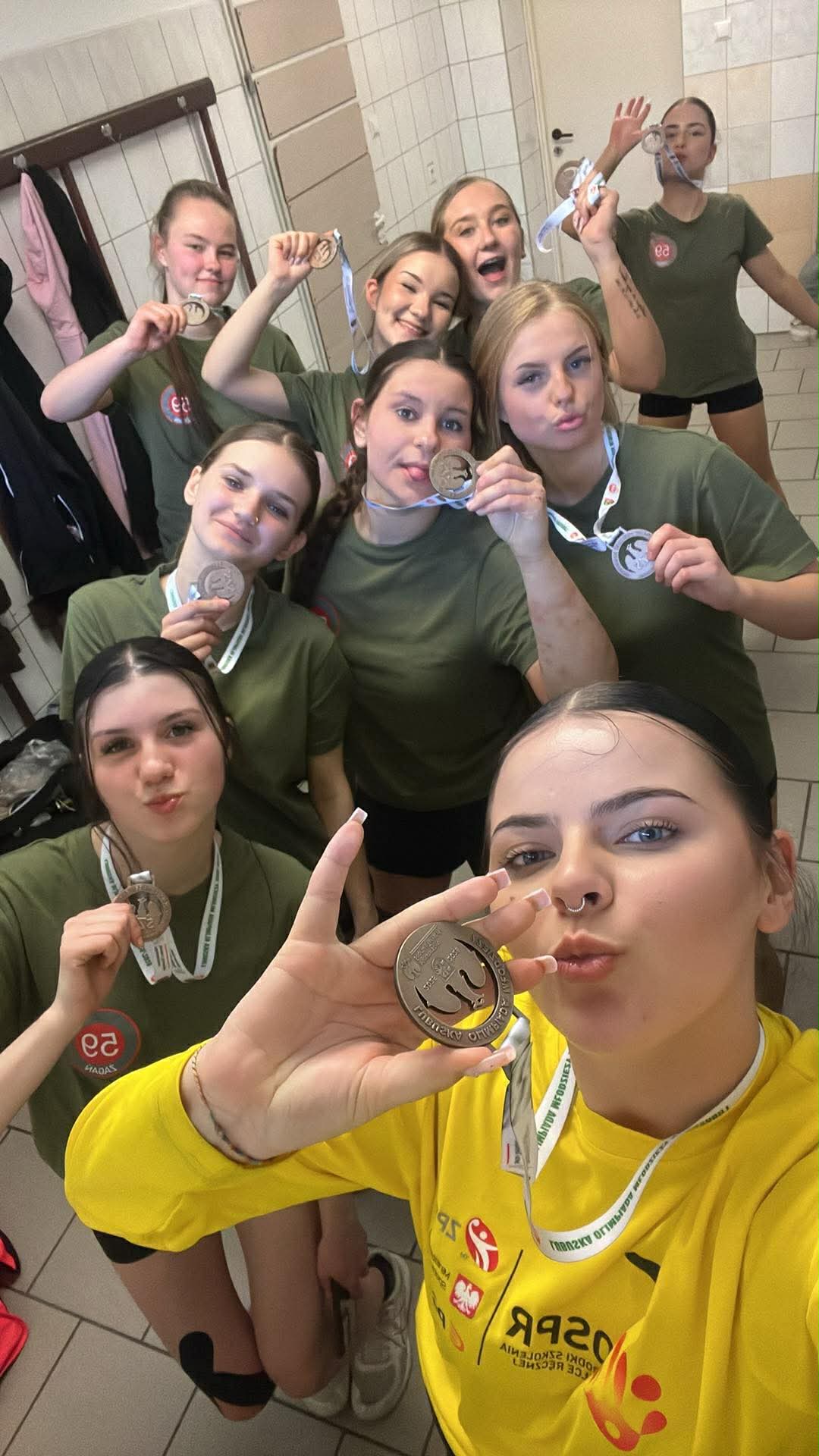 Brązowy medal w finale mistrzostw województwa lubuskiego w piłce ręczne - zdjęcie 1