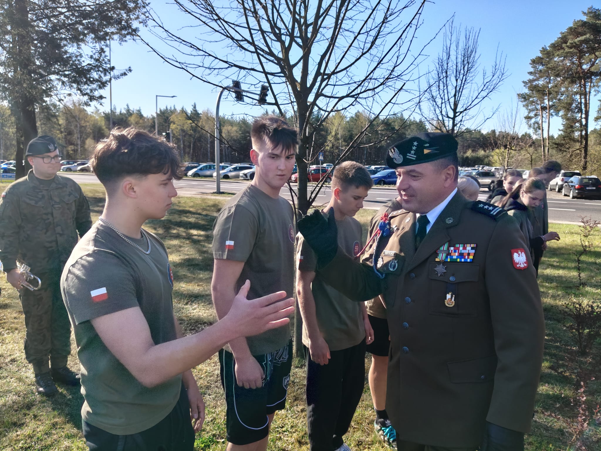 XVI Sztafeta Pamięci generała broni Tadeusza Buka - zdjęcie 3