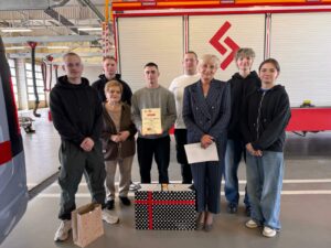 Wielki sukces naszych szkolnych ratowników z "59" - awans do zawodów wojewódzkich - zdjęcie 14